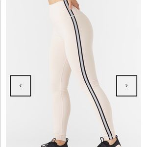 REVOLUTION LEGGING: ROSEWATER